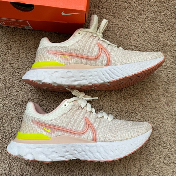 Nike React Infinity Run Fly Knit 3 - Picture 7 of 10